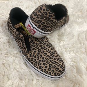 VANS Cheetah Deluxe Comfort Ortholite Size 10❤️ worn only inside a few X’s!! ❤️